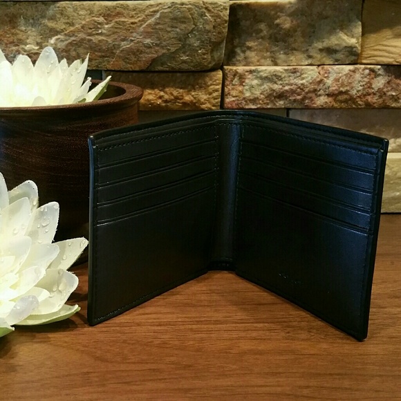 *SALE 1 left* NEW Coach Wallet (Hawaiian) w/ box - Picture 3 of 6